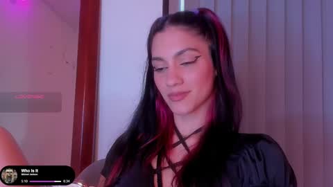 Snapshot of stonned_candy chatting on February 25, 2025, 10:07 pm Liz online show from February 25, 2025, 10:07 pm
