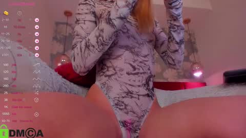 Snapshot of stormi_suxxx chatting on March 10, 2025, 6:05 am Stormi online show from March 10, 2025, 6:05 am