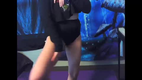 Stormythunder online show from October 15, 2025, 5:02 pm