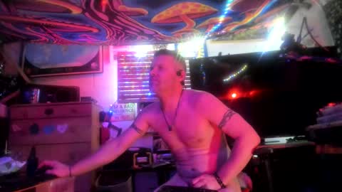 Str8 online show from March 6, 2026, 11:28 am