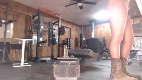 Snapshot of str8pumpnhump chatting on February 19, 2026, 11:45 pm n8vpumpnhump online show from February 19, 2026, 11:45 pm