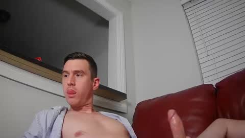 Snapshot of str8stuntcox chatting on January 17, 2025, 3:12 am Str8StuntCox online show from January 17, 2025, 3:12 am