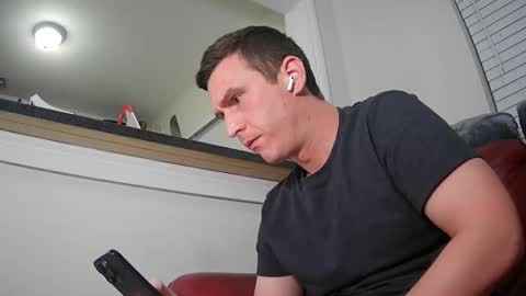 Snapshot of str8stuntcox chatting on April 2, 2026, 2:53 am Str8StuntCox online show from April 2, 2026, 2:53 am