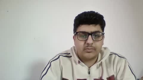 straight22222 online show from February 3, 2025, 8:02 am