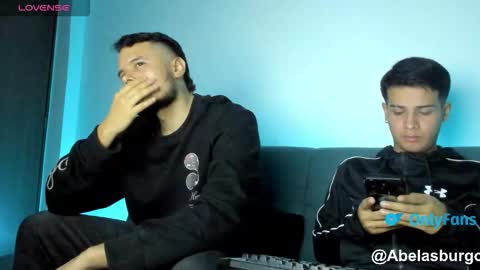 straight_boys_hornys online show from November 29, 2025, 12:24 am