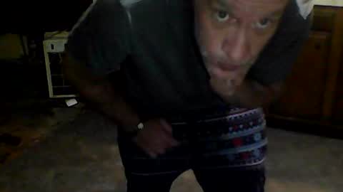 straightmaletouse online show from June 17, 2026, 8:17 am