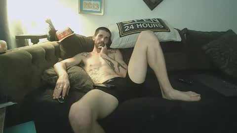 straitpipermann22 online show from September 10, 2025, 10:54 pm