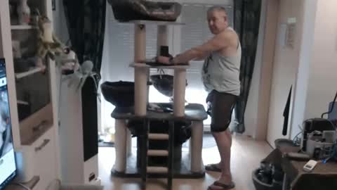 Stranger online show from September 13, 2025, 10:48 am