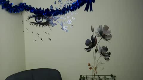 Amalia online show from January 25, 2025, 4:34 am