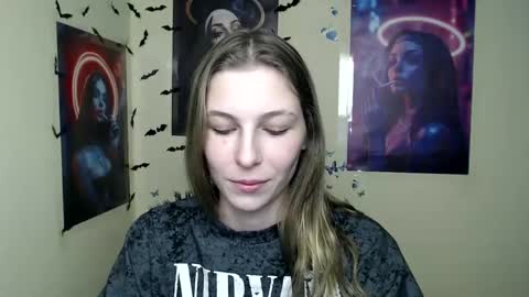 Amalia online show from March 2, 2025, 3:48 pm