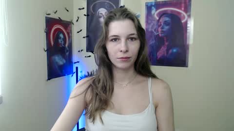Snapshot of stranger_giirl chatting on March 7, 2026, 7:27 am Amalia online show from March 7, 2026, 7:27 am