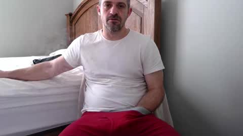 Snapshot of strangeratnight87 chatting on April 8, 2026, 3:12 pm strangeratnight87 online show from April 8, 2026, 3:12 pm