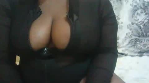 Snapshot of strangerdanger_2 chatting on April 20, 2026, 10:18 am strangerdanger_2 online show from April 20, 2026, 10:18 am