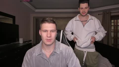 Snapshot of stranggee chatting on December 30, 2024, 5:23 pm Artem online show from December 30, 2024, 5:23 pm