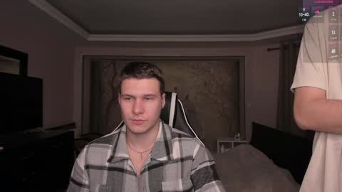 Snapshot of stranggee chatting on January 12, 2025, 7:21 pm Artem online show from January 12, 2025, 7:21 pm