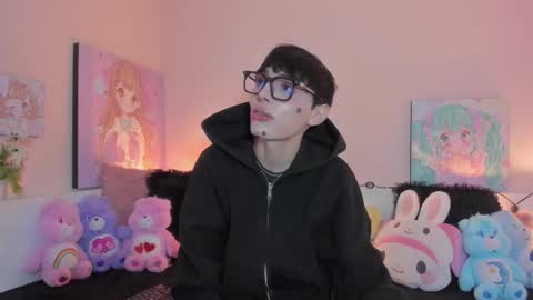 Snapshot of strawberry_kitty_ chatting on February 1, 2026, 4:11 am strawberry_kitty_ online show from February 1, 2026, 4:11 am