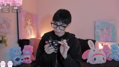 Snapshot of strawberry_kitty_ chatting on February 6, 2026, 3:55 am strawberry_kitty_ online show from February 6, 2026, 3:55 am