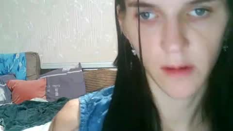 Snapshot of strawberry_storm chatting on October 13, 2025, 7:03 pm Strawberry Storm online show from October 13, 2025, 7:03 pm