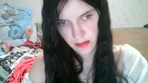 Strawberry Storm online show from April 15, 2026, 8:09 pm
