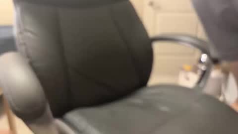 strawberryfields009 online show from December 15, 2025, 7:40 pm