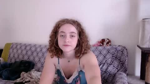 Snapshot of strawberrylotsacake chatting on November 23, 2025, 3:12 pm Strawberrylotsacake online show from November 23, 2025, 3:12 pm