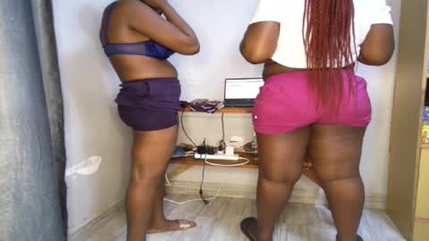 Snapshot of streetlioness chatting on January 11, 2026, 2:27 am streetlioness online show from January 11, 2026, 2:27 am