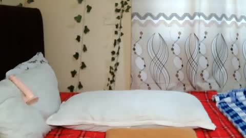 Snapshot of stress_remover chatting on February 21, 2025, 1:11 pm shantel Blackgirl online show from February 21, 2025, 1:11 pm