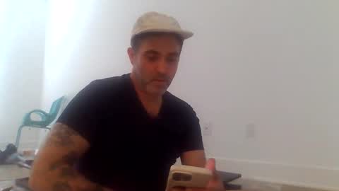 Snapshot of strictdaddy13 chatting on November 3, 2025, 3:13 pm strictdaddy13 online show from November 3, 2025, 3:13 pm