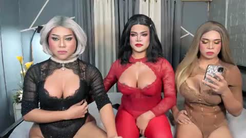 Snapshot of strip_me_baby chatting on July 5, 2026, 3:08 pm Stacy online show from July 5, 2026, 3:08 pm