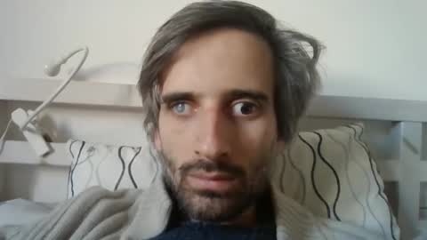 stroke1 online show from January 6, 2026, 10:41 am