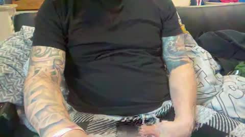 Snapshot of stroking33again chatting on January 24, 2025, 7:18 pm stroking33again online show from January 24, 2025, 7:18 pm