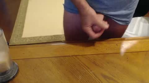 Snapshot of stromg2000 chatting on January 6, 2026, 7:17 pm stromg2000 online show from January 6, 2026, 7:17 pm