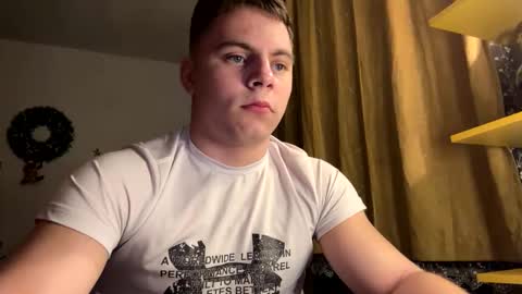 Snapshot of strong_baby chatting on January 12, 2026, 10:37 pm Strong Baby online show from January 12, 2026, 10:37 pm