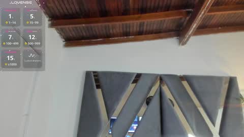 Alexa   online show from January 27, 2025, 11:11 am