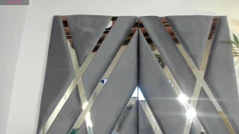 Alexa   online show from March 11, 2025, 11:01 am