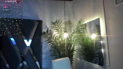 Alexa   online show from October 16, 2025, 10:49 am