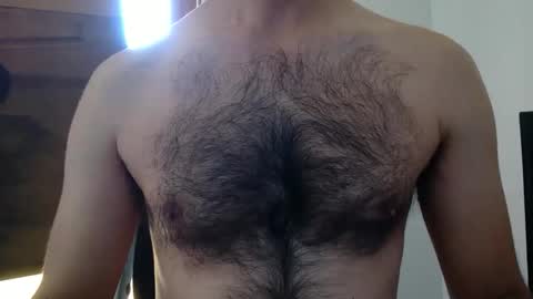 Snapshot of strongandmanly chatting on January 10, 2025, 6:28 pm Strongandmanly online show from January 10, 2025, 6:28 pm