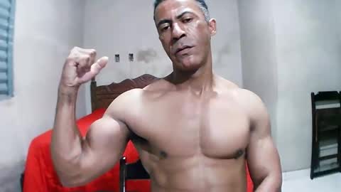 Snapshot of strongdaddyfantastic chatting on March 17, 2026, 11:41 pm strongdaddyfantastic online show from March 17, 2026, 11:41 pm
