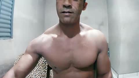 Snapshot of strongdaddyfantastic chatting on April 10, 2026, 4:17 am strongdaddyfantastic online show from April 10, 2026, 4:17 am