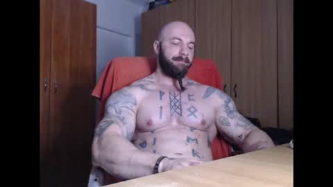 Snapshot of strongivan chatting on January 3, 2025, 5:17 am StrongIvan online show from January 3, 2025, 5:17 am