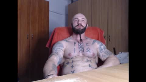 Snapshot of strongivan chatting on September 10, 2025, 6:19 pm StrongIvan online show from September 10, 2025, 6:19 pm