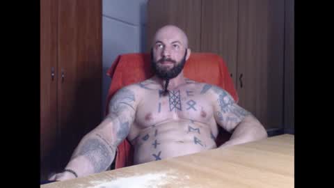 Snapshot of strongivan chatting on September 12, 2025, 6:08 pm StrongIvan online show from September 12, 2025, 6:08 pm