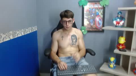 Snapshot of stuart_white chatting on September 17, 2025, 7:59 pm stuart_white online show from September 17, 2025, 7:59 pm