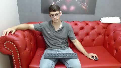 Snapshot of stuart_white chatting on September 26, 2025, 8:02 pm stuart_white online show from September 26, 2025, 8:02 pm
