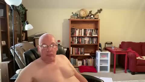 studballs1 online show from April 26, 2026, 2:04 pm