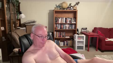 studballs1 online show from May 14, 2026, 3:02 am