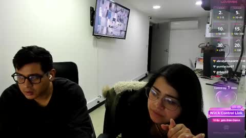 Snapshot of studcb_ chatting on March 4, 2025, 8:35 am studcb_ online show from March 4, 2025, 8:35 am