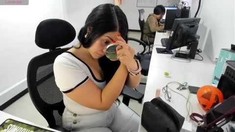 Snapshot of studcb_ chatting on September 27, 2025, 5:07 pm studcb_ online show from September 27, 2025, 5:07 pm