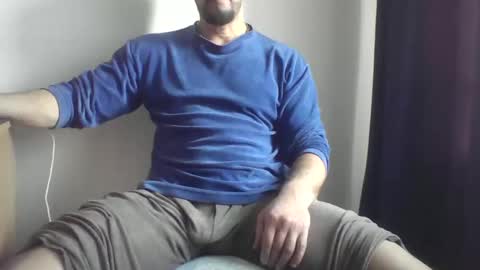 Snapshot of studdotcom chatting on January 27, 2025, 9:44 am Ero online show from January 27, 2025, 9:44 am