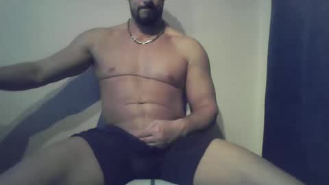 Snapshot of studdotcom chatting on February 5, 2025, 7:53 pm Ero online show from February 5, 2025, 7:53 pm